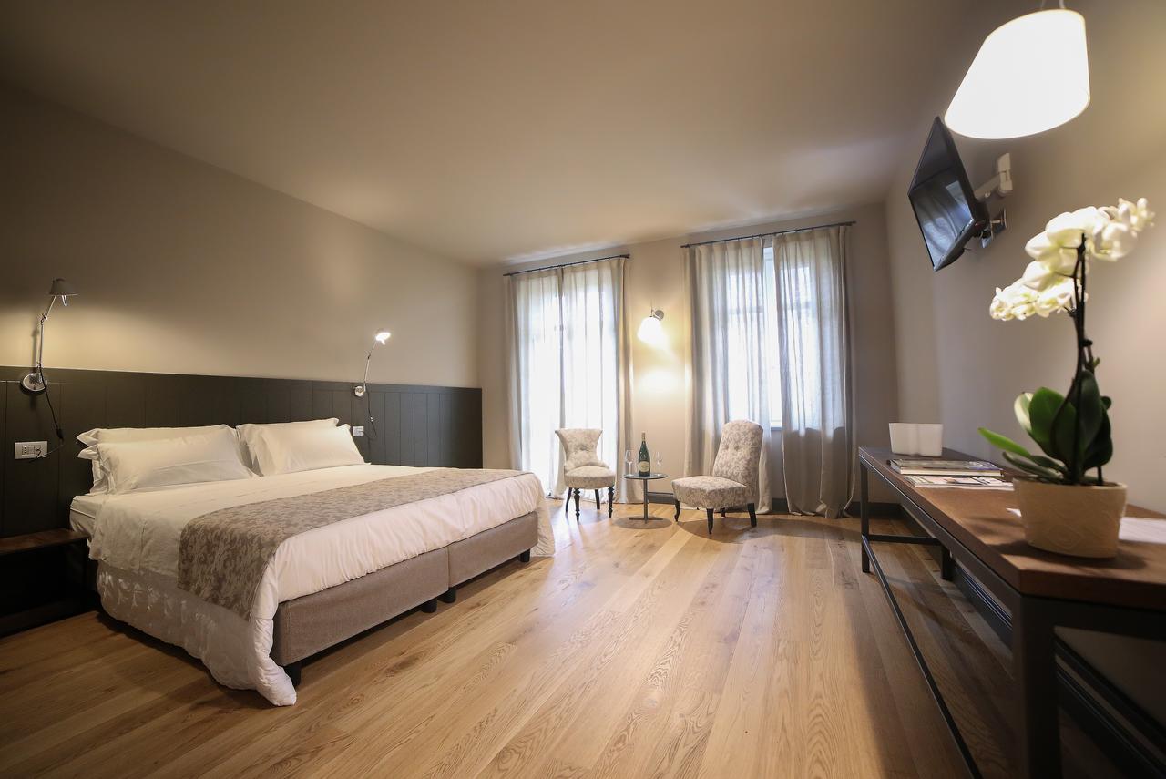 Locanda Ferro Uno, Golf Citta Di 아스티 외부 사진