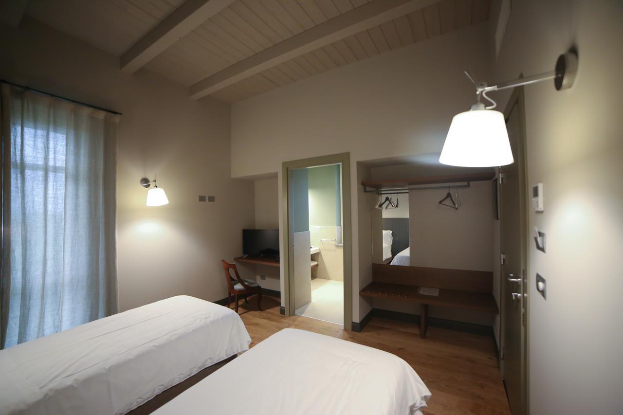 Locanda Ferro Uno, Golf Citta Di 아스티 외부 사진