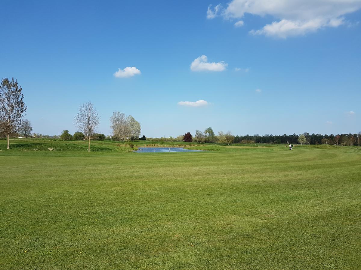 Locanda Ferro Uno, Golf Citta Di 아스티 외부 사진